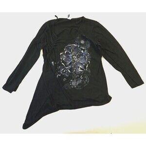Yummy Plus 2X Asymmetrical Uneven Top Black, 3/4 Sleeves, Floral Pattern